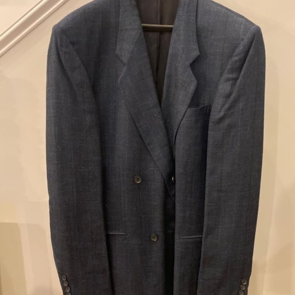 Men's sport Coat, color is a midnight blue, 42 LONG